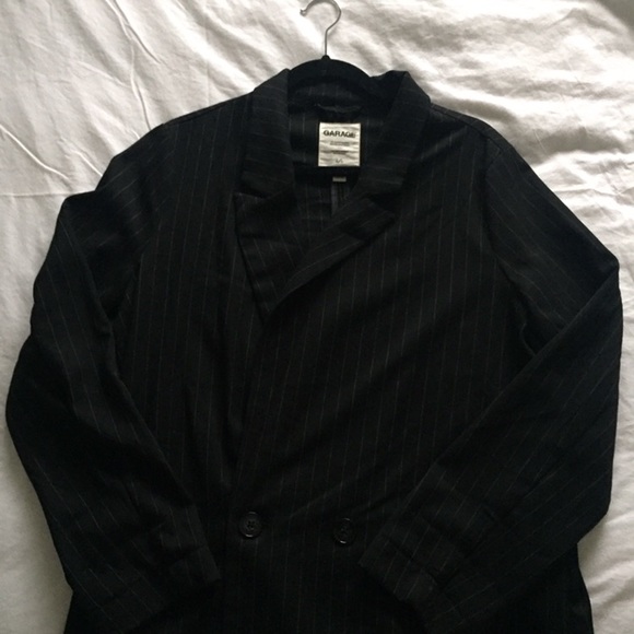 Oversized Pinstripe Blazer - Picture 5 of 5